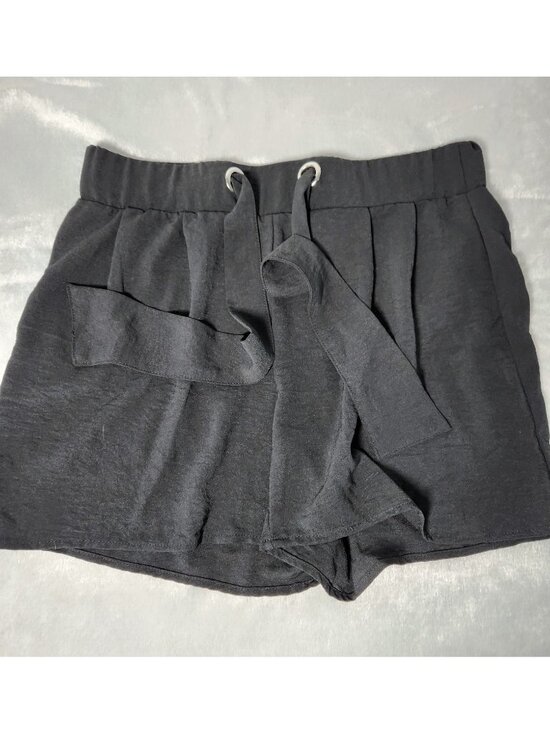 retrology Pants - Retrology Women Black Drawstring Short Medium Resortwear Summer